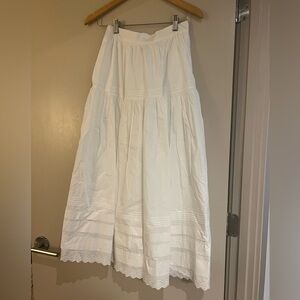 White maxi skirt